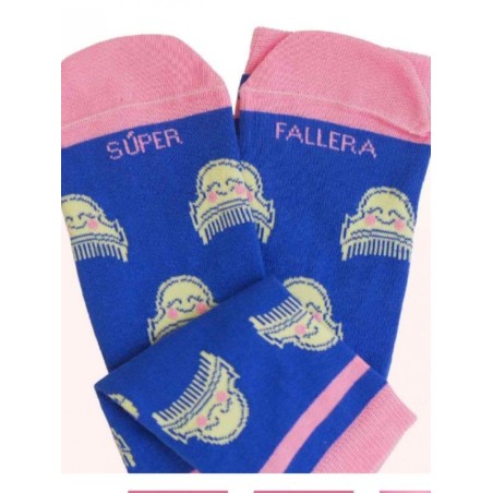 calcetines, peinetas, moñaditas, fallas